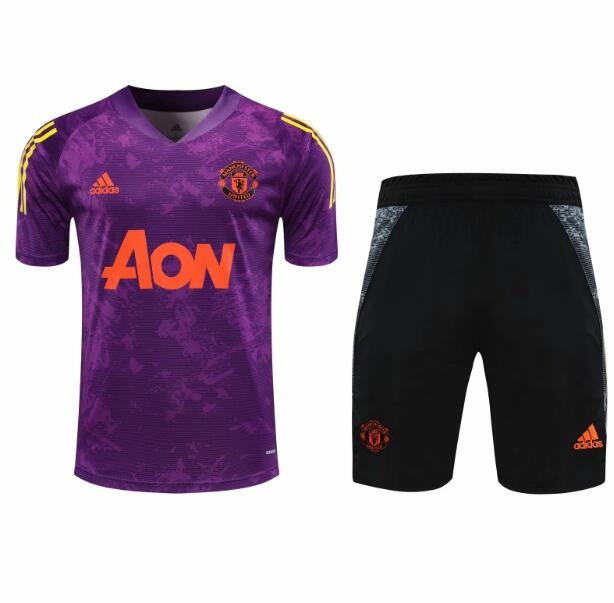 Manchester United Purple Training Kits Shirt with Shorts 2020/21